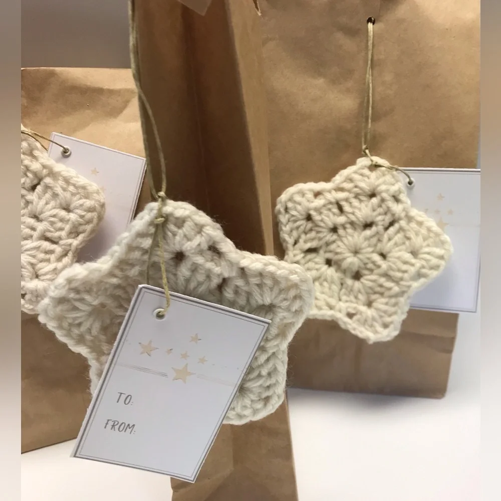 gift tag set of three neutral off white cream crocheted star with tags